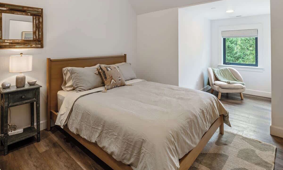 Photo of Bedroom in Sandpoint