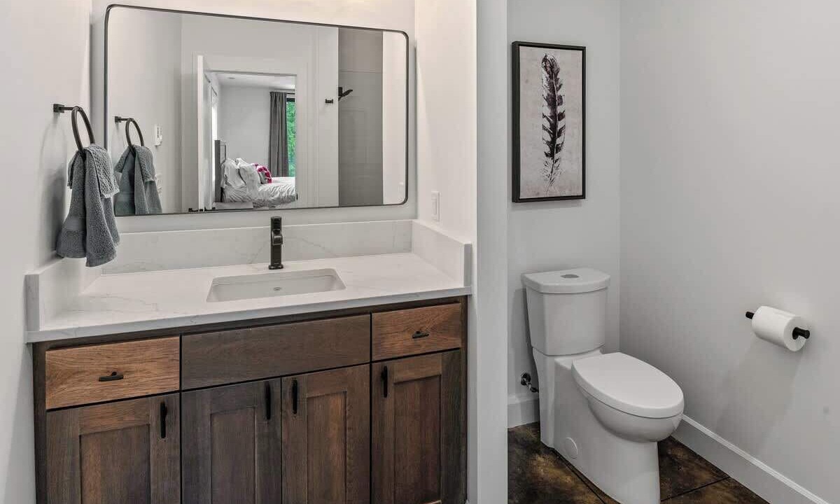 Photo of Bathroom in Sandpoint