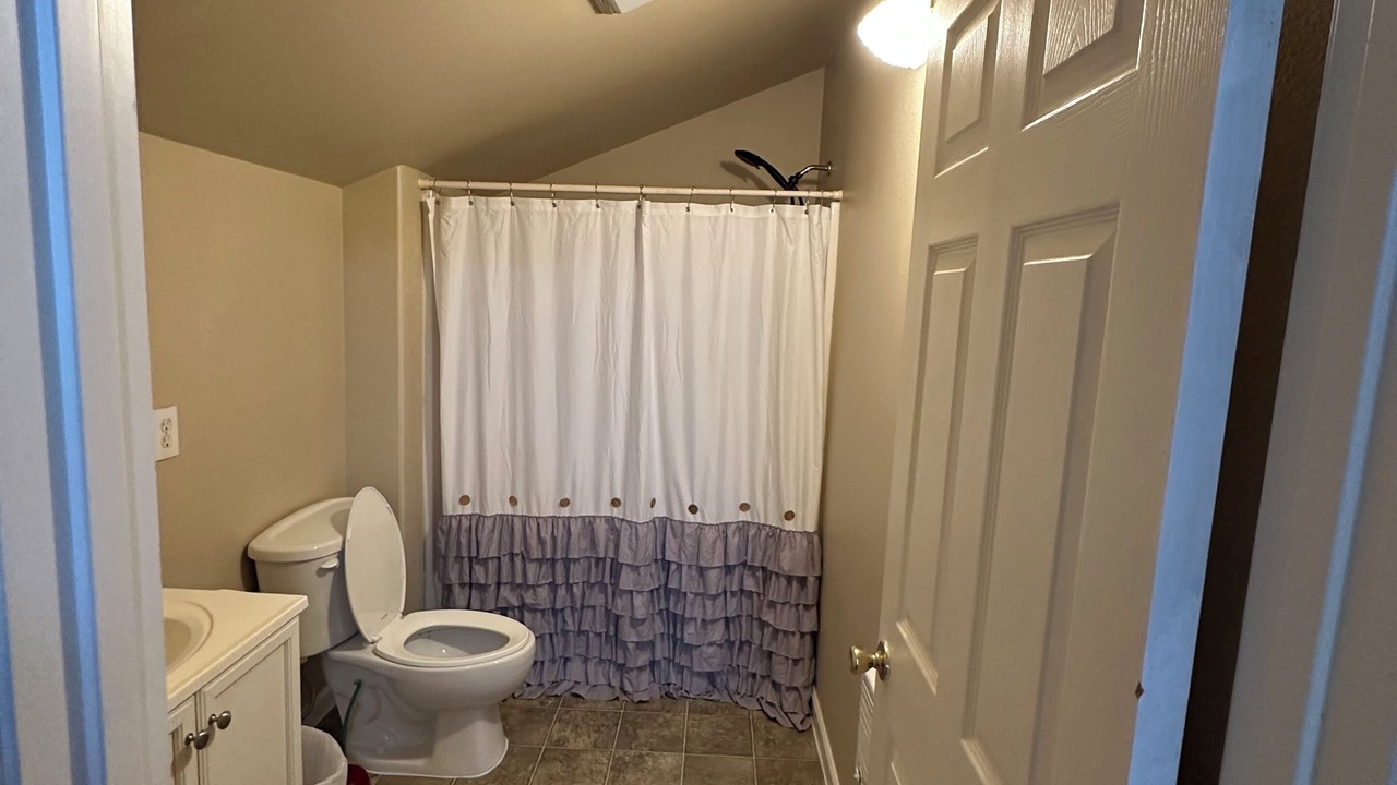 Photo of Bathroom in Worley