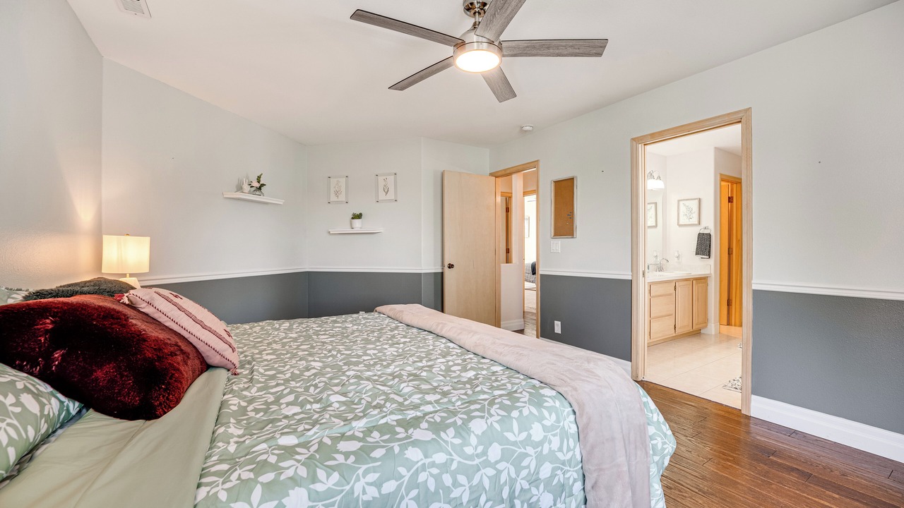 Photo of Bedroom in South Richland
