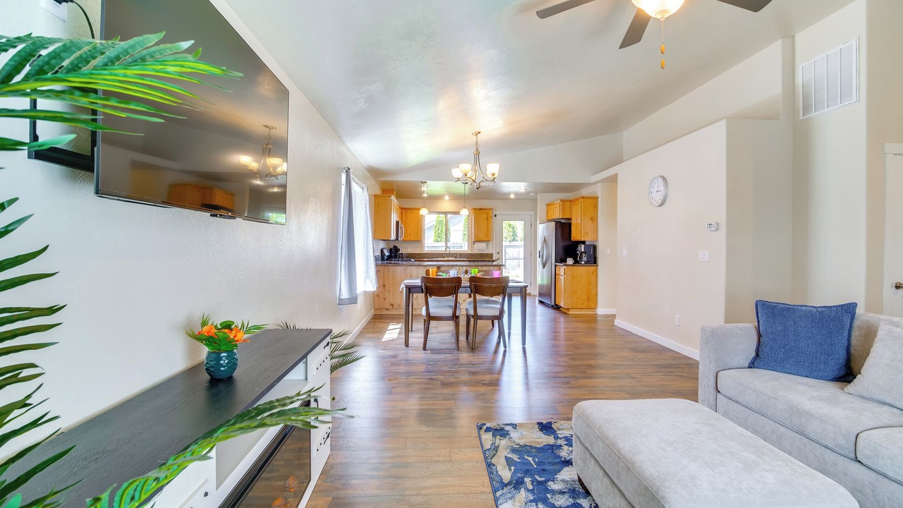 Photo of Livingroom in Grants Pass