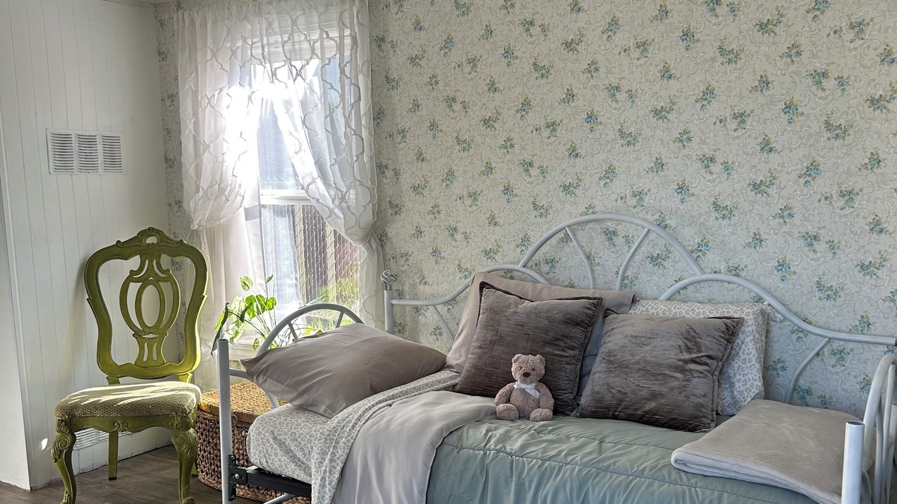 Photo of Bedroom in Central Point