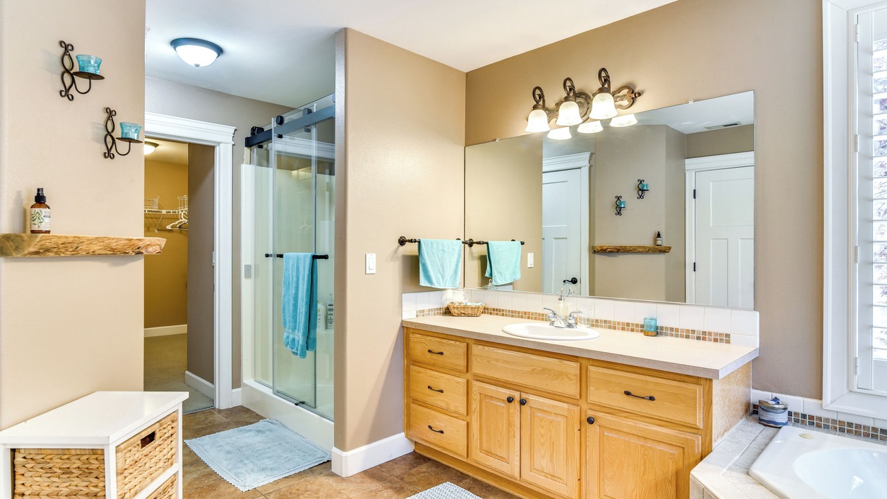 Photo of Bathroom in Pleasant Valley
