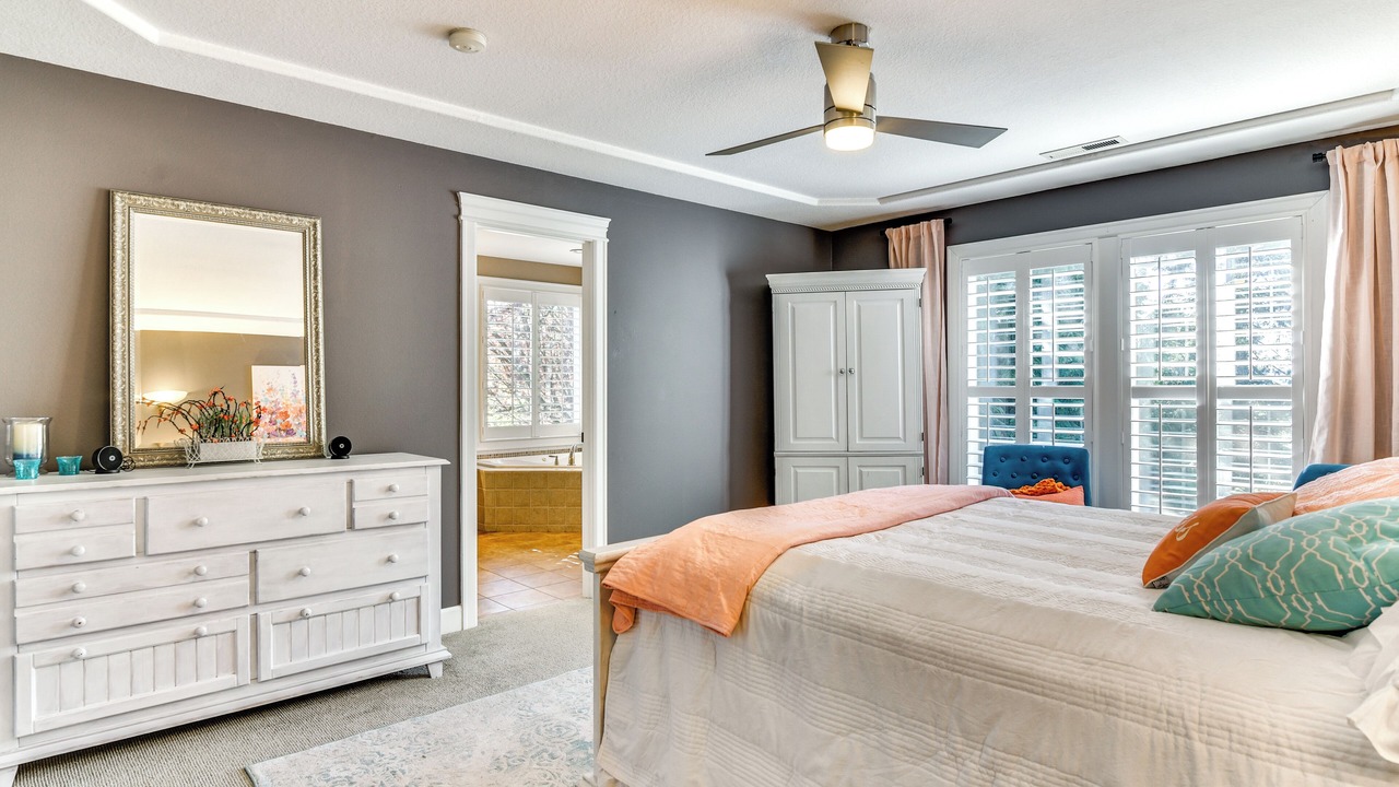 Photo of Bedroom in Pleasant Valley