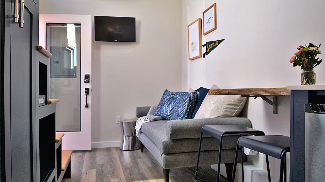 Photo of Livingroom in Alphabet Historic District