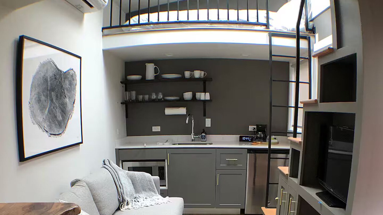 Photo of Livingroom in Alphabet Historic District