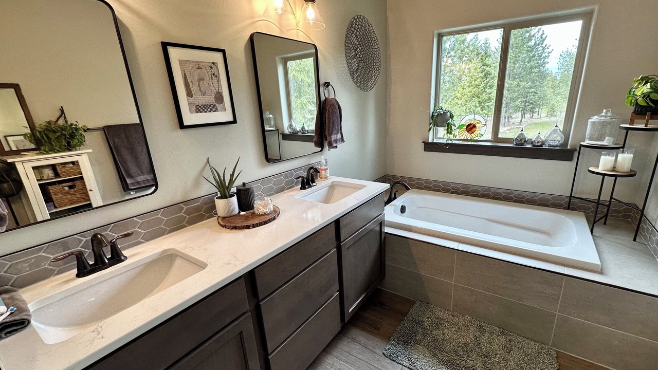 Photo of Bathroom in Athol