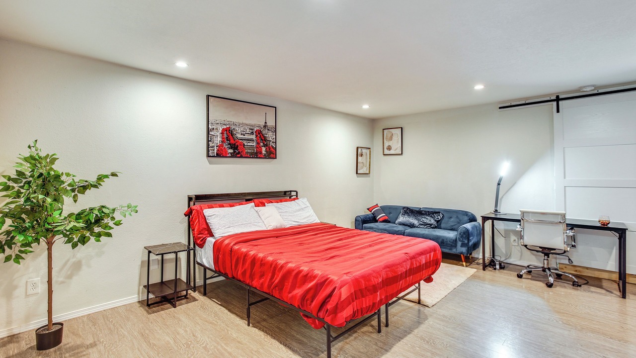 Photo of Bedroom in Eastside