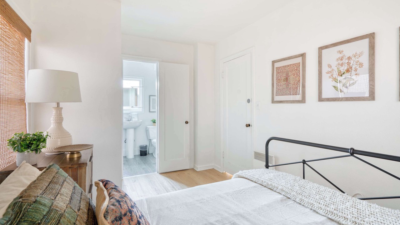 Photo of Bedroom in Irvington