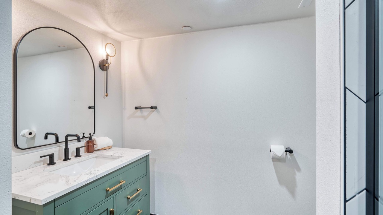Photo of Bathroom in Nob Hill