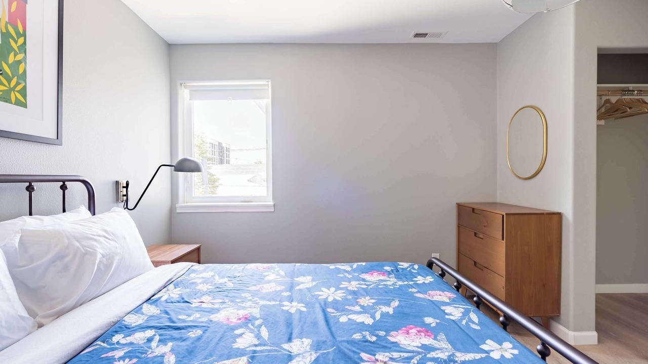 Photo of Bedroom in Alphabet Historic District
