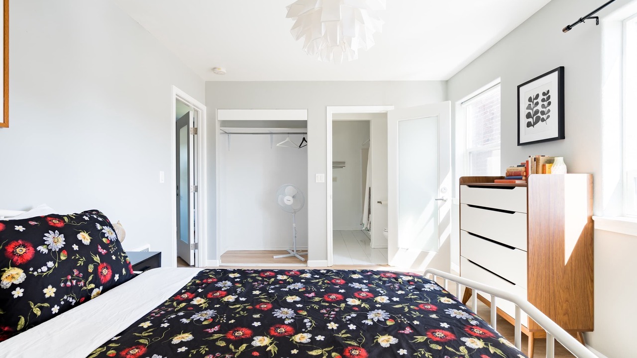 Photo of Bedroom in Alphabet Historic District