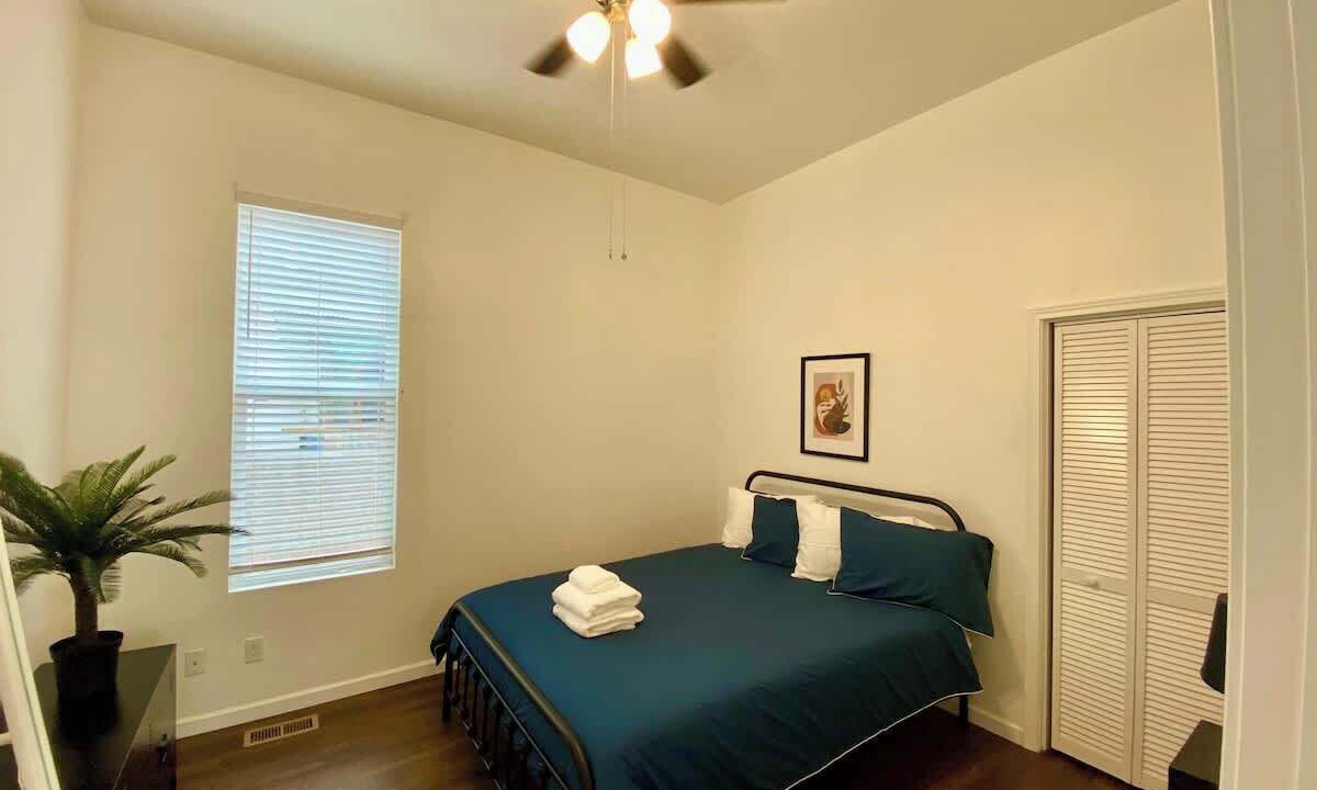 Photo of Bedroom in Hosford-Abernethy
