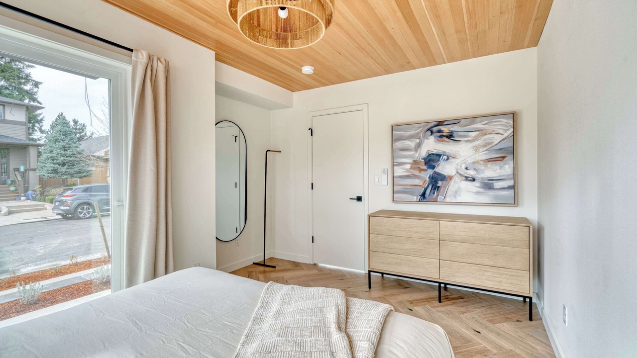 Photo of Bedroom in Alberta Arts District
