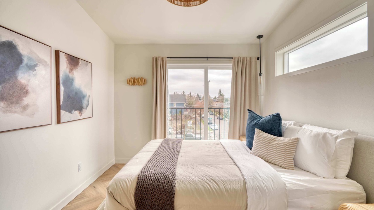 Photo of Bedroom in Alberta Arts District