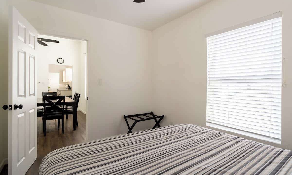 Photo of Bedroom in Hosford-Abernethy