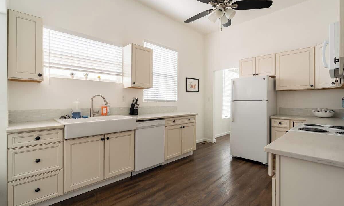 Photo of Kitchen in Hosford-Abernethy