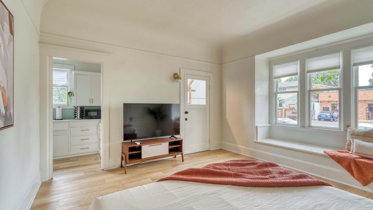 Photo of Bedroom in Irvington