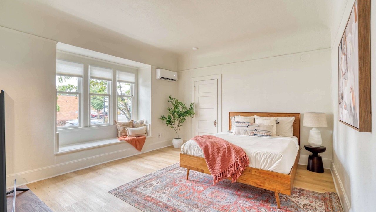 Photo of Bedroom in Irvington