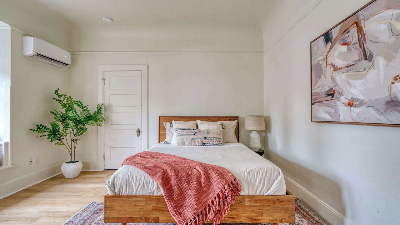 Photo of Bedroom in Irvington