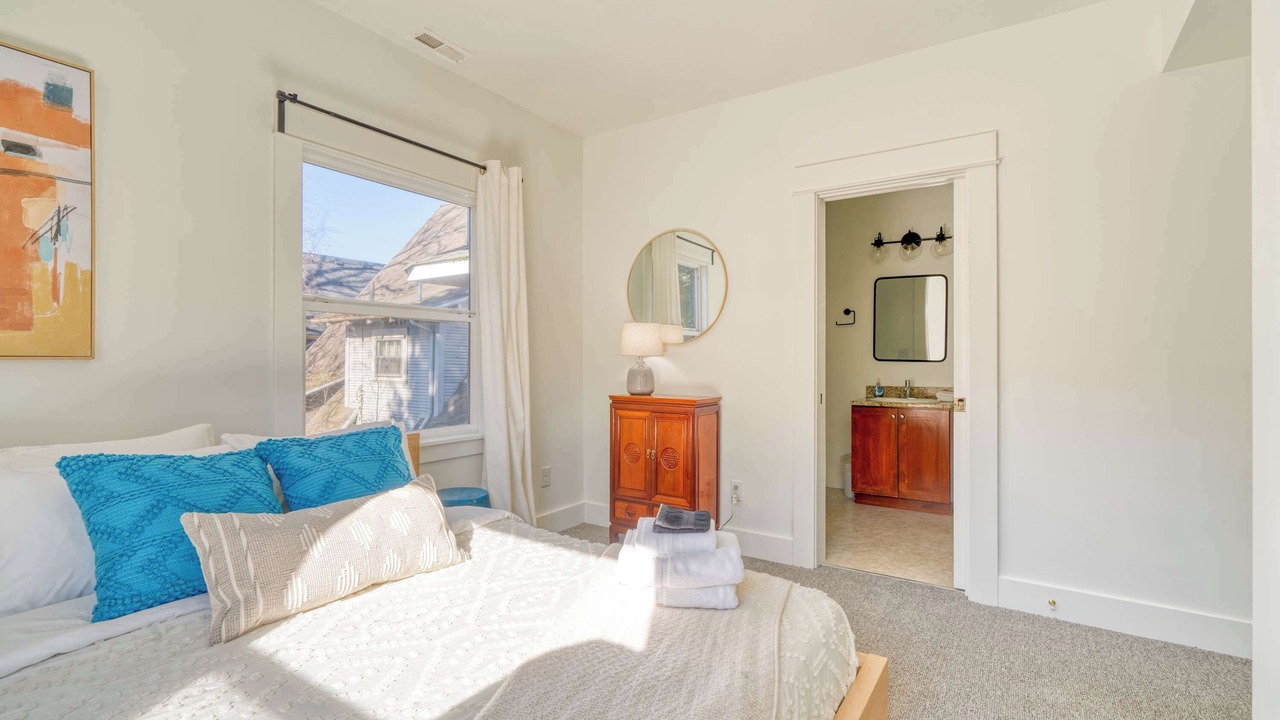 Photo of Bedroom in Belmont