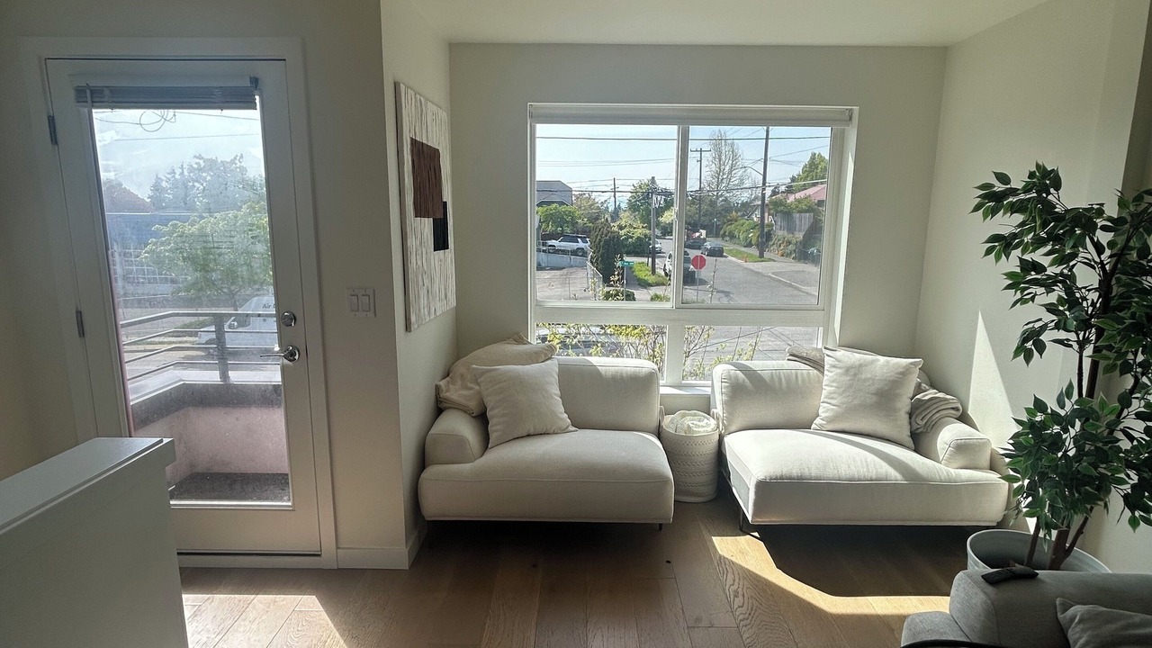 Photo of Livingroom in Whittier Heights