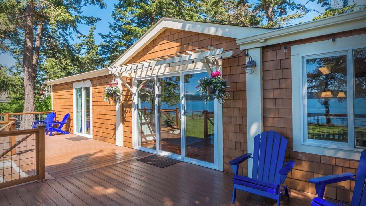 Photo of Patio Balcony in Oak Harbor
