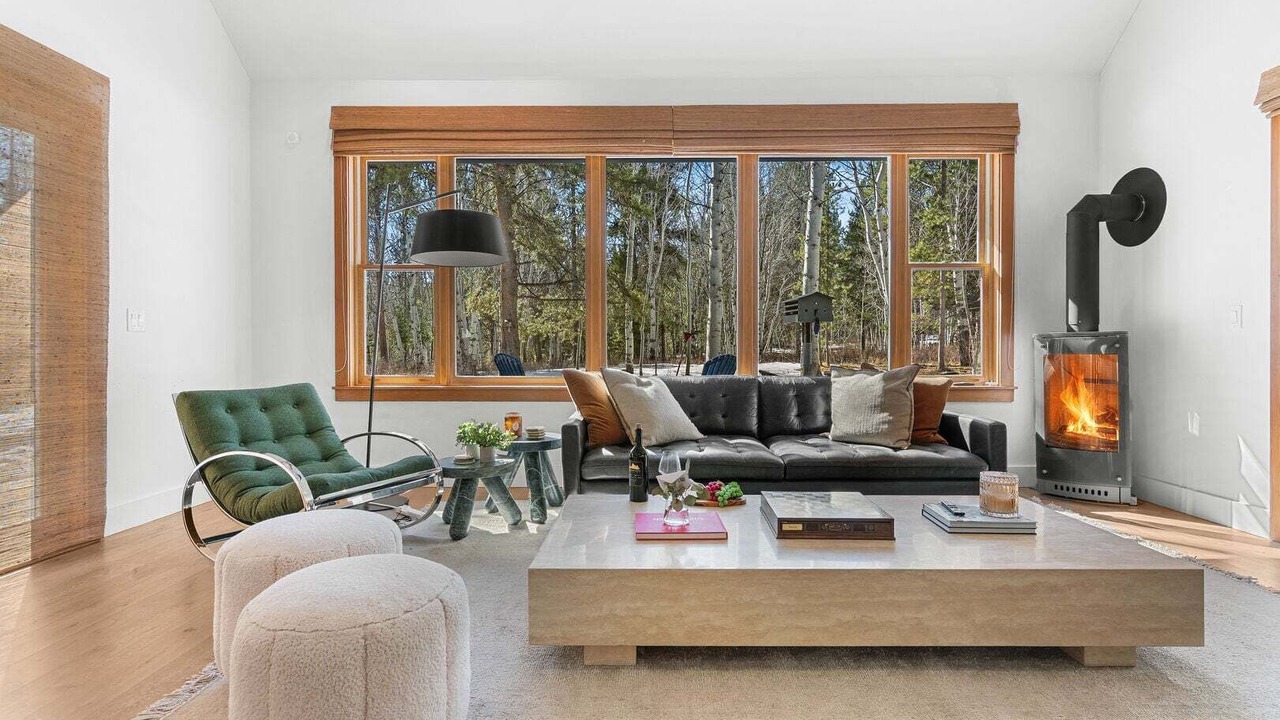 Photo of Livingroom in River Meadows