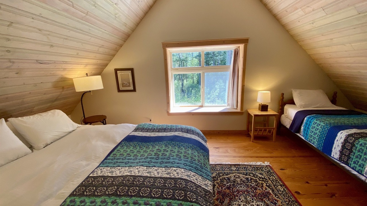 Photo of Bedroom in Eastsound