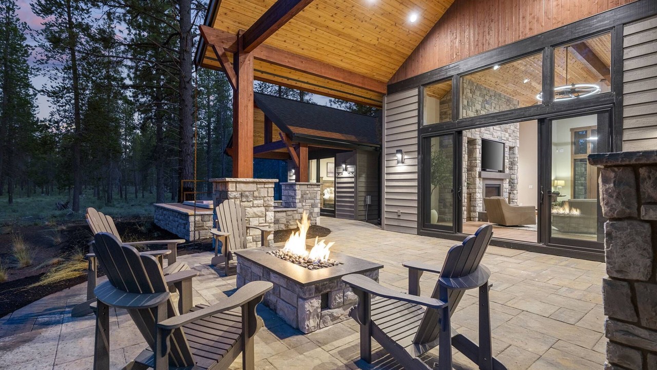 Photo of Patio Balcony in Sunriver