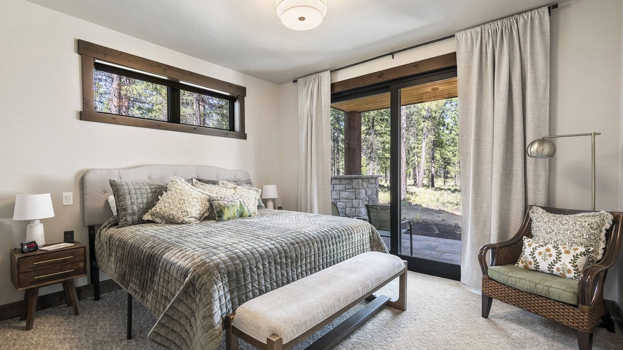 Photo of Bedroom in Sunriver