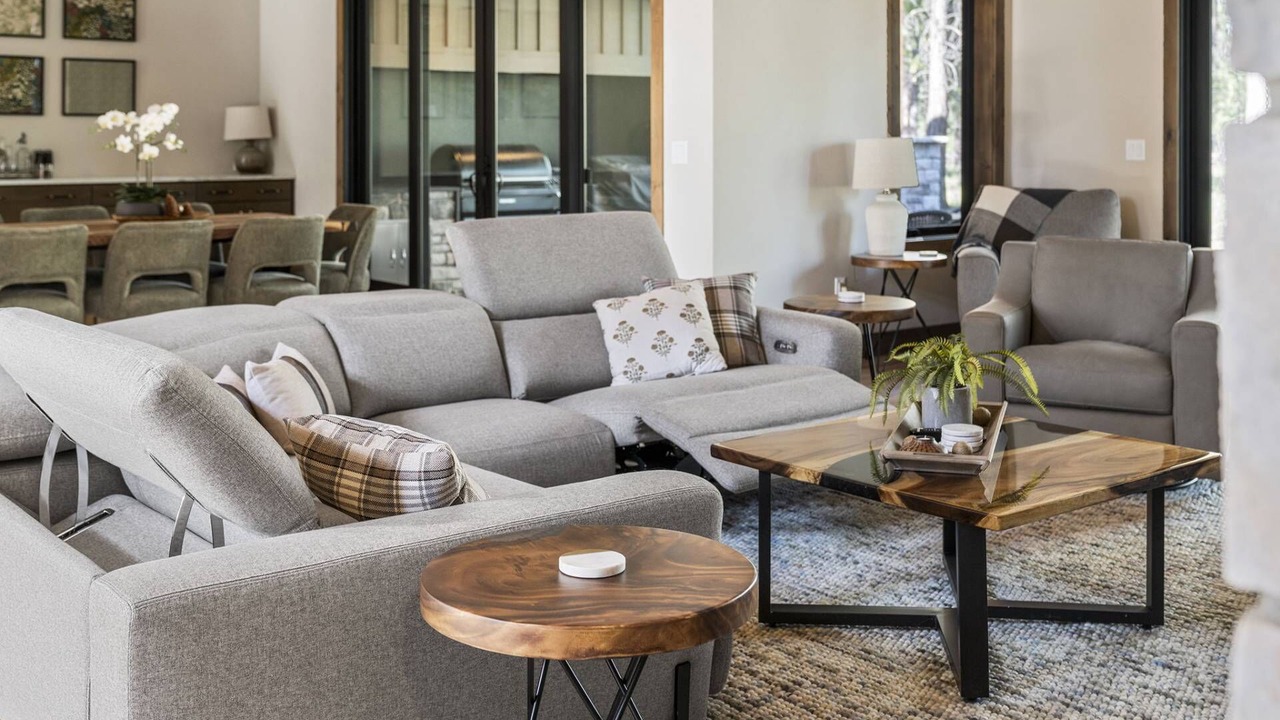 Photo of Livingroom in Sunriver