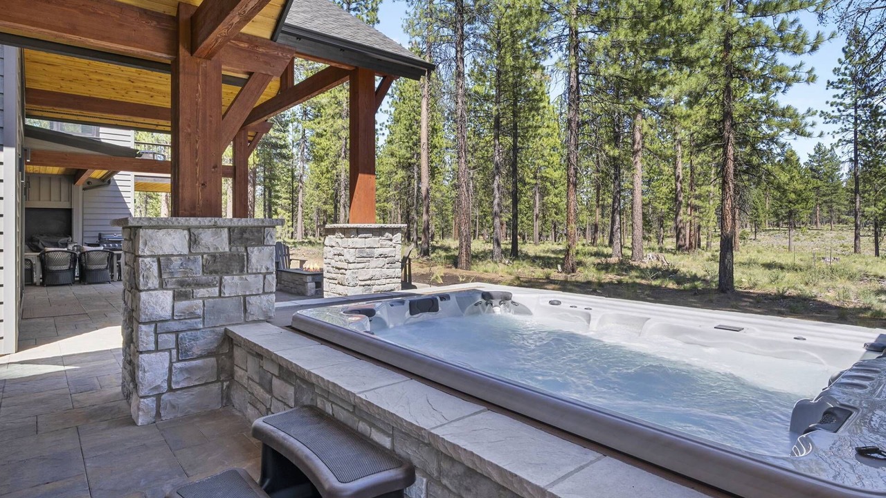 Photo of Patio Balcony in Sunriver