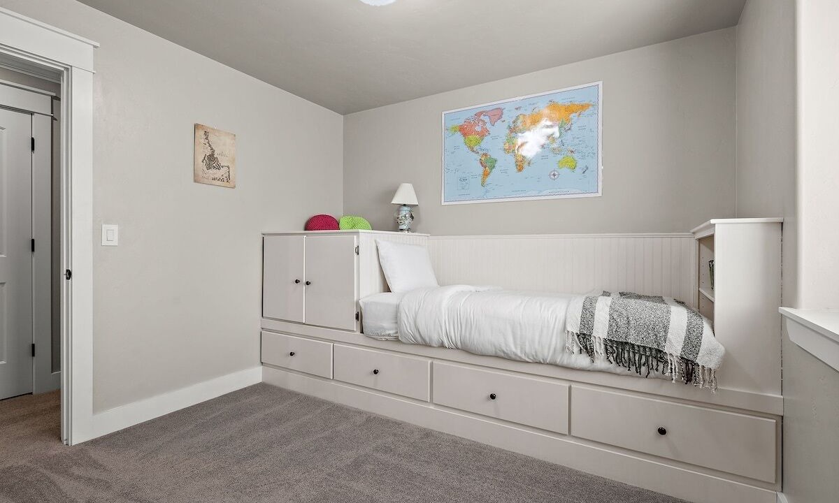 Photo of Bedroom in Southwest Ada County Alliance