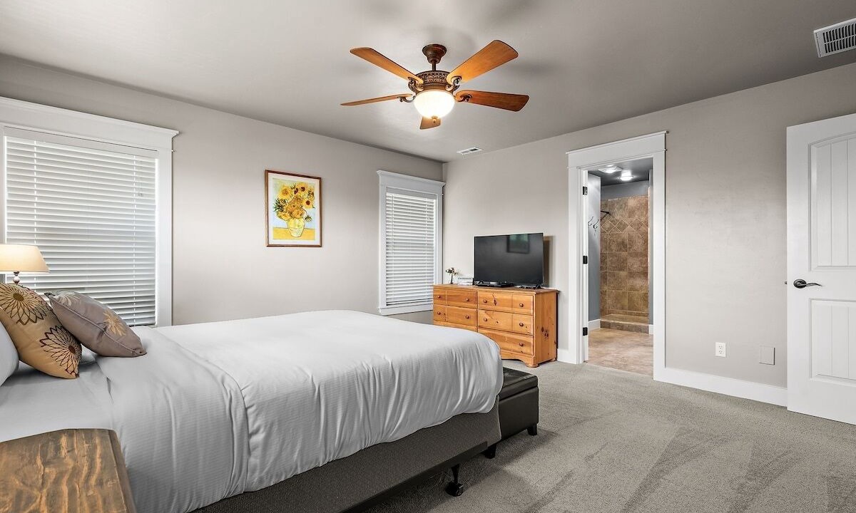 Photo of Bedroom in Southwest Ada County Alliance