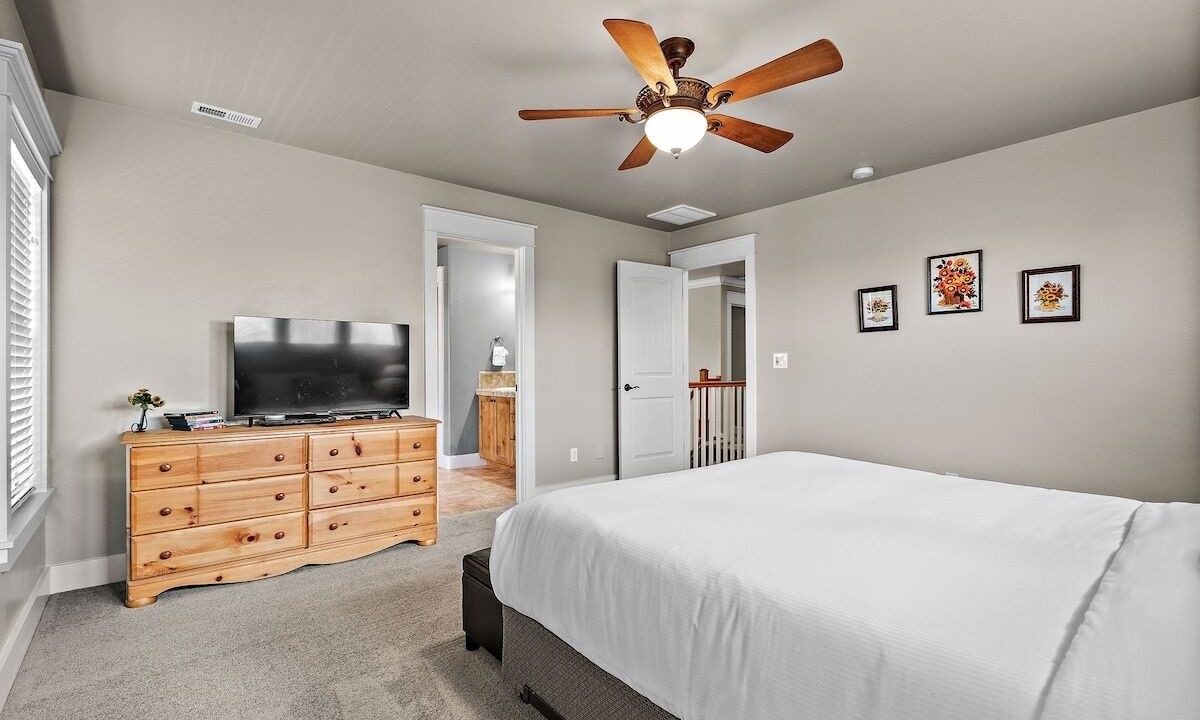 Photo of Bedroom in Southwest Ada County Alliance