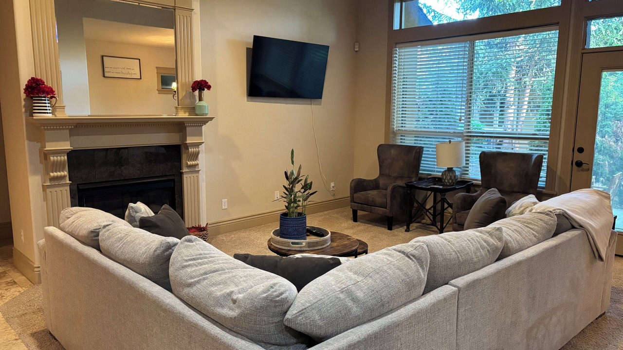 Photo of Livingroom in Meridian