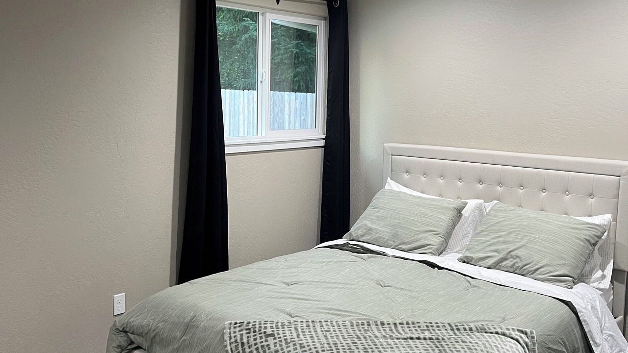 Photo of Bedroom in Grants Pass