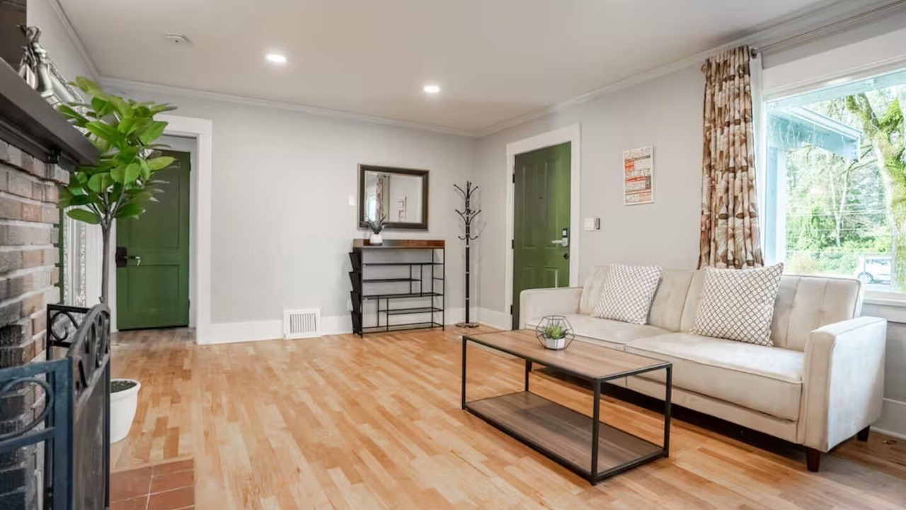 Photo of Livingroom in Monta Vista