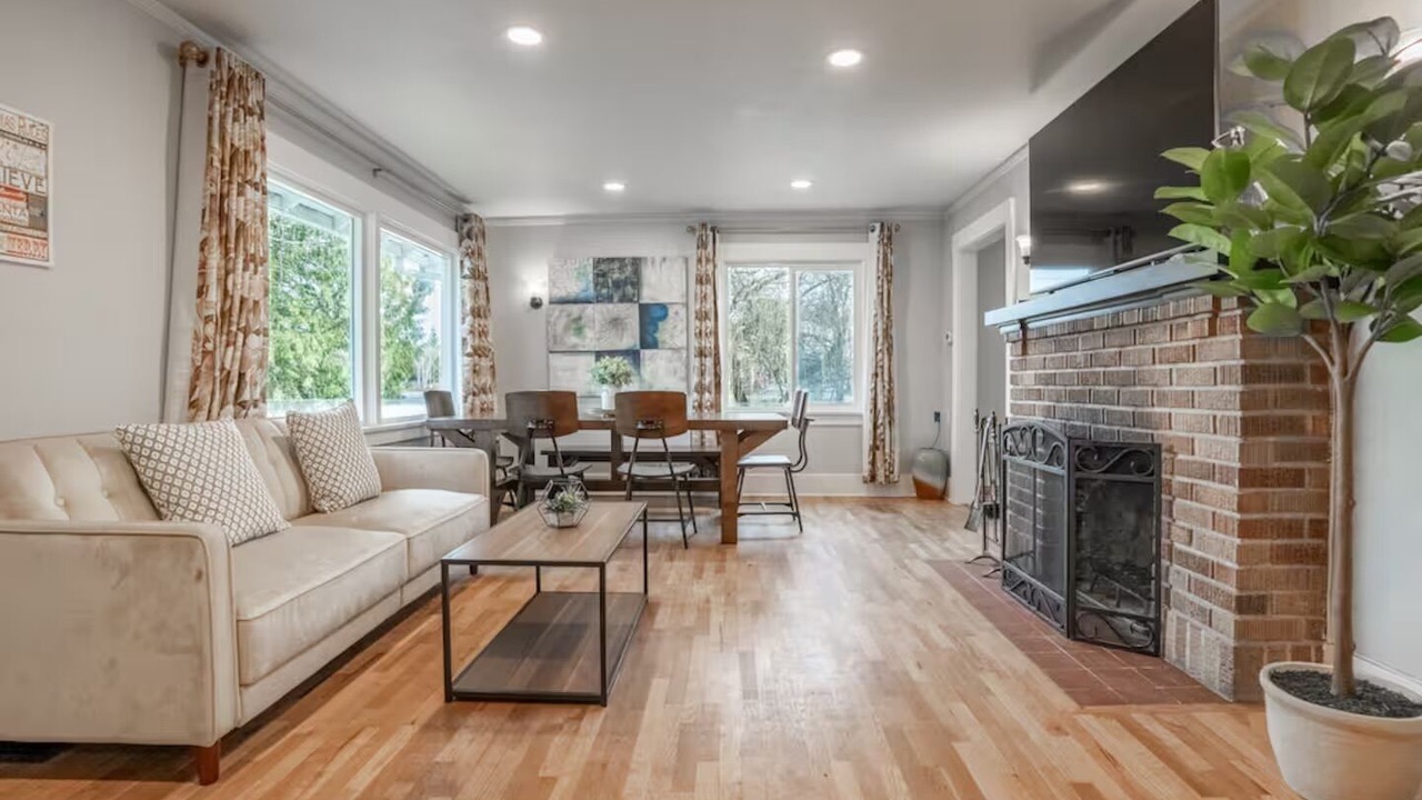 Photo of Livingroom in Monta Vista