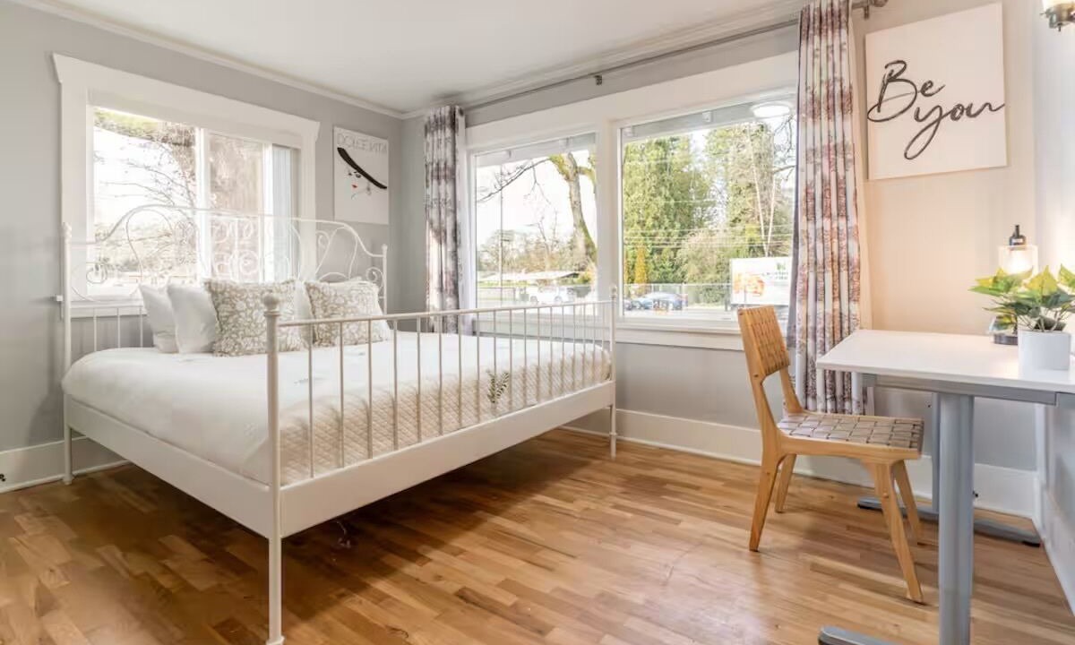 Photo of Bedroom in Monta Vista
