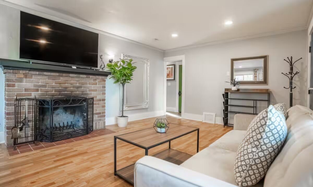 Photo of Livingroom in Monta Vista