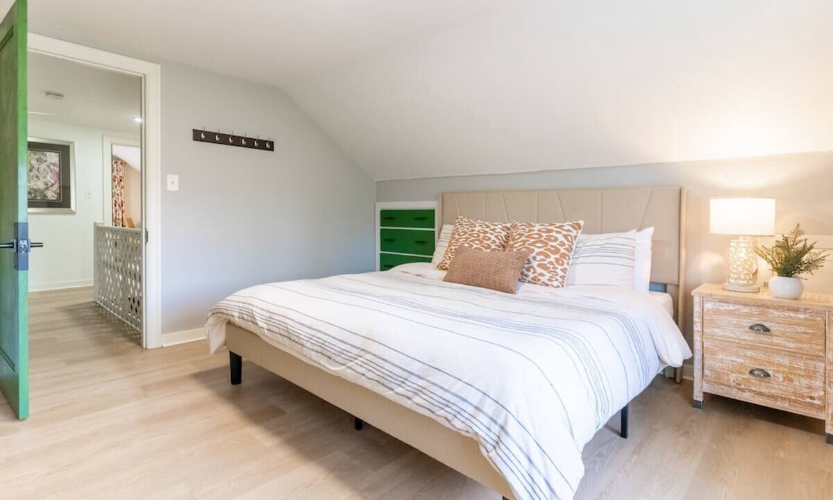 Photo of Bedroom in Monta Vista