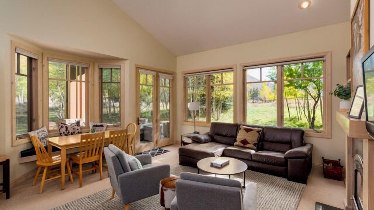 Photo of Livingroom in Sun Valley