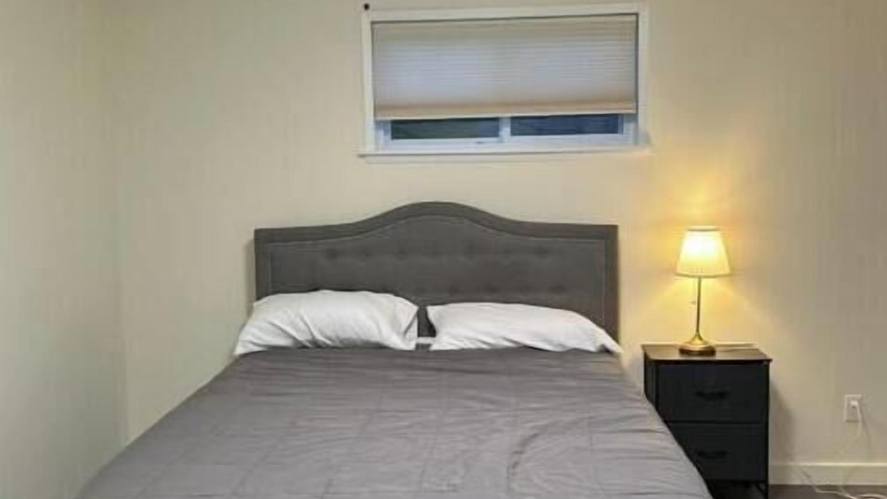 Photo of Bedroom in North Delridge