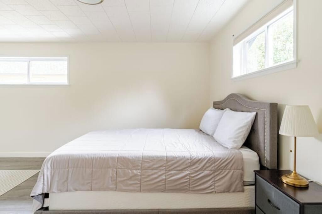 Photo of Bedroom in North Delridge