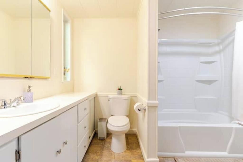 Photo of Bathroom in North Delridge
