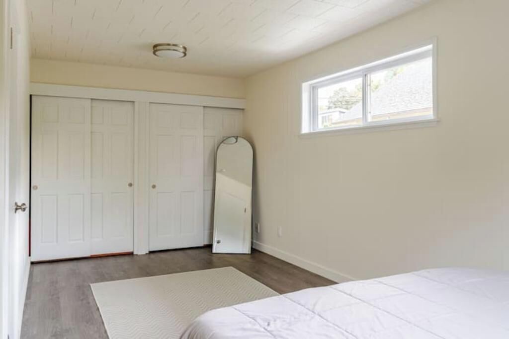Photo of Bedroom in North Delridge