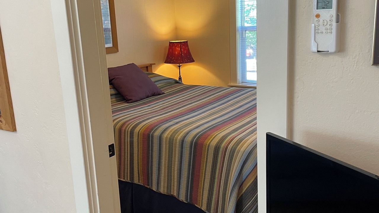 Photo of Bedroom in Ashland