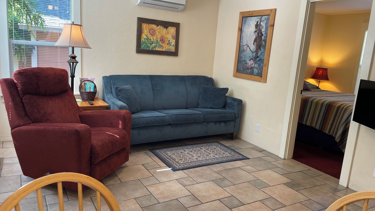 Photo of Livingroom in Ashland
